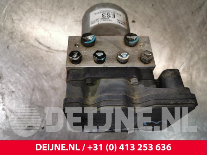 Hyundai H300 ABS Pumpe O178340
