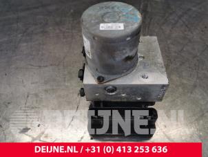 Hyundai H300 ABS pump O178340 photo 2