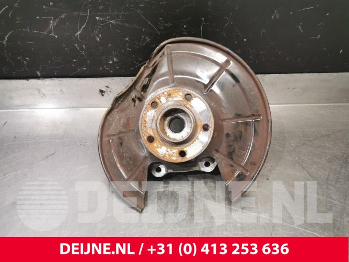 Volvo C40 Achsschenkel links hinten O178662