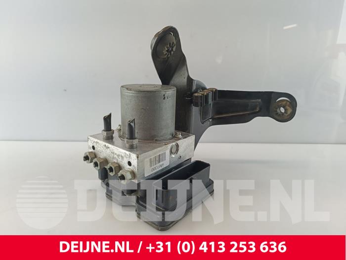 Gebruikte ABS Pomp Volvo C40 Recharge (XK) Recharge Twin 78 kWh Prijs € 350,90 Inclusief btw aangeboden door van Deijne Onderdelen Uden B.V.