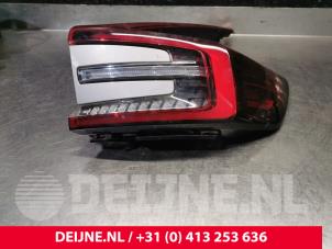 Gebruikte Achterlicht rechts Volvo C40 Recharge (XK) Recharge Twin 78 kWh Prijs € 453,75 Inclusief btw aangeboden door van Deijne Onderdelen Uden B.V.