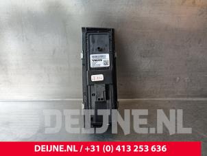 Volvo C40 Electric window switch O178657 photo 2