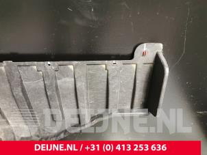 Volvo C40 Motor Schutzblech O178679 foto 3