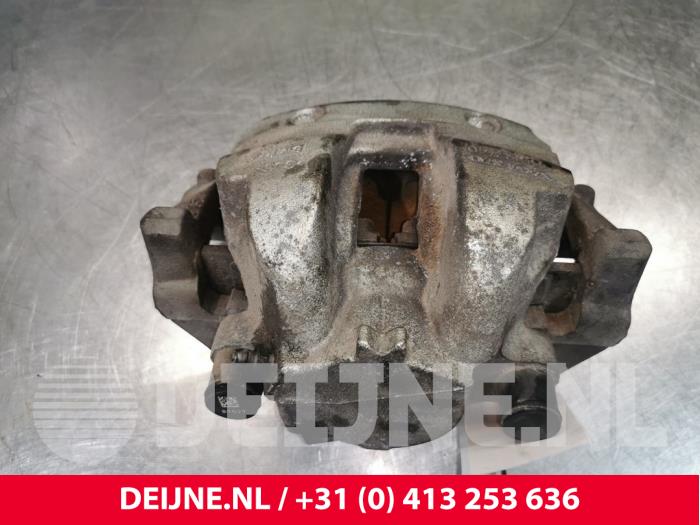 Volvo C40 Bremszange links vorne O178688
