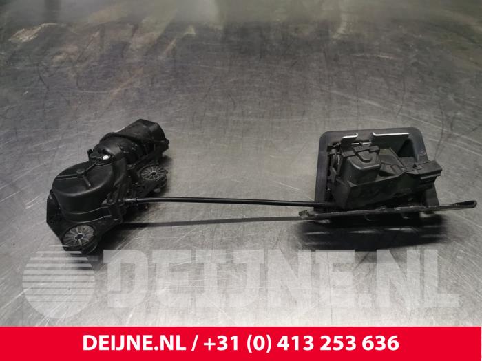 Volvo C40 Schließmechanik Heckklappe O178745