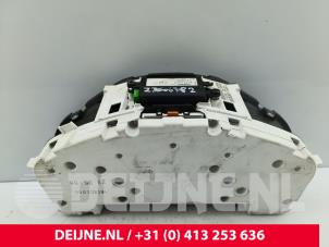 Volvo V50 Odometer KM O178980 photo 2
