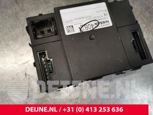 Renault Maxity Central electronic module O179035 foto 2