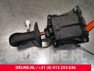 Renault Maxity Versnellingspook O179054 foto 3