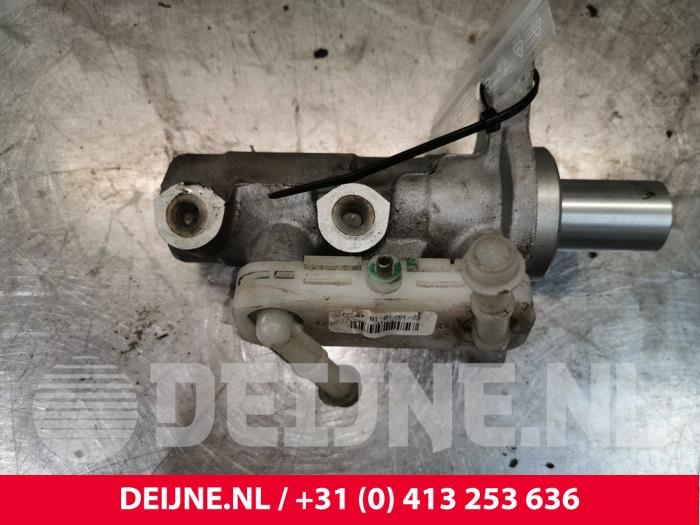 Renault Maxity Hoofdremcilinder O179078