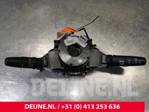 Gebruikte Combischakelaar Stuurkolom Renault Maxity 3.0 DCI 150.35 Prijs € 121,00 Inclusief btw aangeboden door van Deijne Onderdelen Uden B.V.