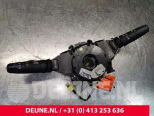 Renault Maxity Combischakelaar Stuurkolom O179082 foto 2