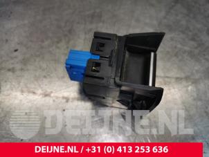 Citroen Berlingo Handbremse Schalter O179087 foto 2