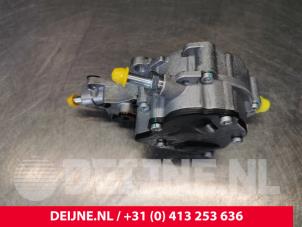 Volkswagen Caddy Vacuumpomp Rembekrachtiging O9990001752 foto 3