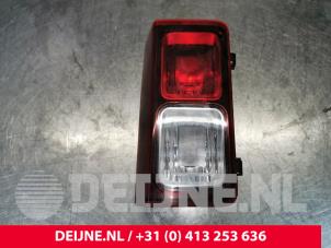 Gebruikte Achteruitrijlicht rechts Opel Vivaro 1.6 CDTI 90 Prijs € 30,25 Inclusief btw aangeboden door van Deijne Onderdelen Uden B.V.