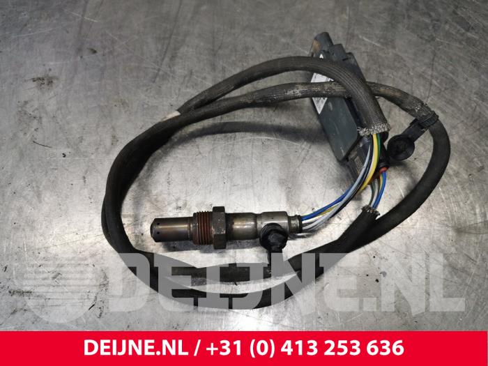 Gebruikte Lambda Sonde Volvo V60 II (ZW) 2.0 D4 16V Prijs € 125,00 Margeregeling aangeboden door van Deijne Onderdelen Uden B.V.