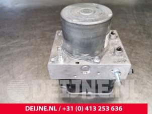 Toyota Pro-Ace ABS pump O179344 photo 2
