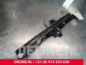 Toyota Pro-Ace Window mechanism 2-door, front left O179415 photo 3