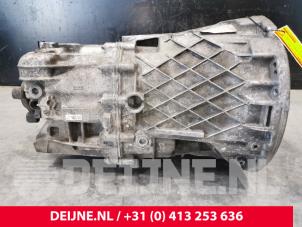 Gebruikte Versnellingsbak Mercedes Sprinter 3,5t (906.63) 313 CDI 16V Prijs € 453,75 Inclusief btw aangeboden door van Deijne Onderdelen Uden B.V.