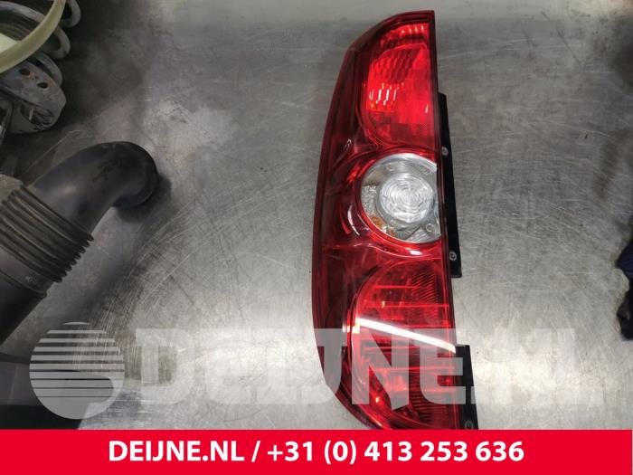 Fiat Doblo Rücklicht links O179581