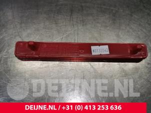 Volkswagen Transporter Bumper reflector links-achter O9990001755 foto 3