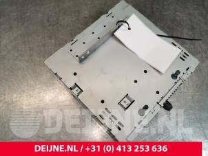 Volvo S40 CD player O179882 photo 2