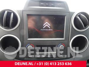 Gebruikte Display Multi Media regelunit Citroen Berlingo 1.6 BlueHDI 75 Prijs op aanvraag aangeboden door van Deijne Onderdelen Uden B.V.
