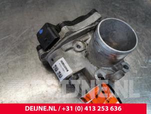 Opel Movano Throttle body O180010 photo 2