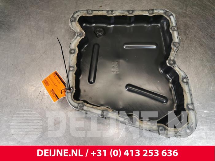 Gebruikte Carterpan Opel Movano 2.3 CDTi 16V FWD Prijs € 54,45 Inclusief btw aangeboden door van Deijne Onderdelen Uden B.V.