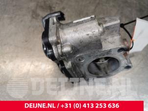 Opel Movano Drosselklappengehäuse O180024 foto 3