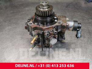 Renault Trafic Mechanical fuel pump O180028 photo 2