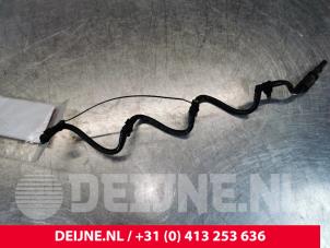 Renault Trafic Fuel return line O180034 photo 2