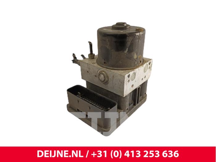 Volvo C70 ABS pump O180165