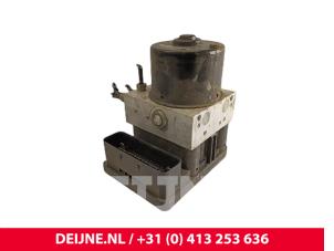 Gebruikte ABS Pomp Volvo C70 (MC) 2.4 D5 20V Autom. Prijs € 125,00 Margeregeling aangeboden door van Deijne Onderdelen Uden B.V.