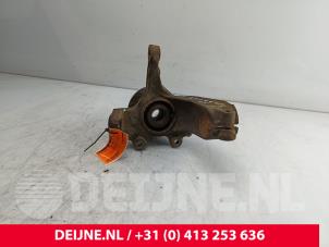 Volvo C70 Achsschenkel links vorne O180189 foto 2