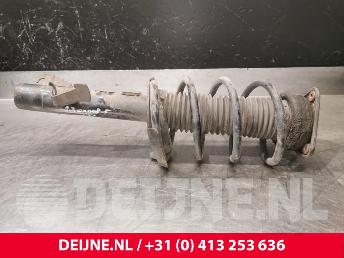 Volvo C70 Front shock absorber rod, left O180218