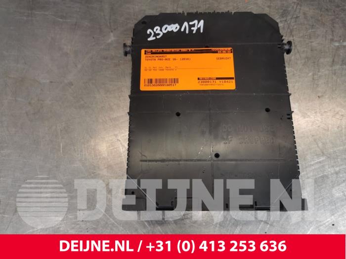 Toyota Pro-Ace Fuse box O180517