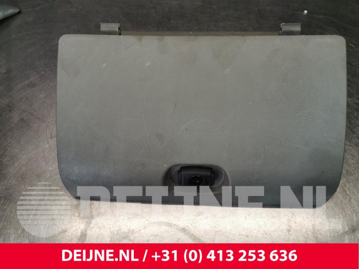 Renault Master Dashboardkastje O180737