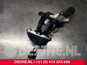 Ford Transit Custom Versnellingspook O180813 foto 2