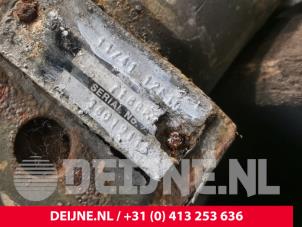 Iveco Daily Hinterachse Hinterradantrieb O180870 foto 3