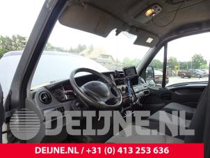 Iveco Daily Achteruitrij Camera O180876 foto 3