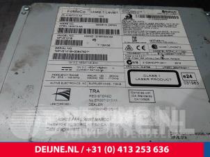 Volvo V60 CD player O180979 photo 3