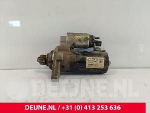 Volkswagen Caddy Startmotor O181044 foto 2