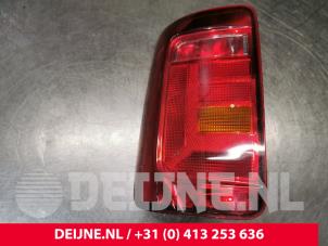 Gebruikte Achterlicht links Volkswagen Caddy IV 2.0 TDI 102 Prijs € 90,75 Inclusief btw aangeboden door van Deijne Onderdelen Uden B.V.
