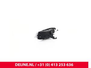 Volkswagen Caddy Headlight, right O9990001772 photo 4
