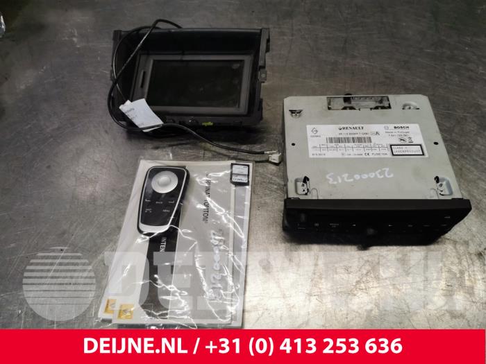 Renault Trafic Navigatie Set O181069