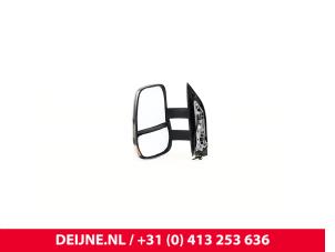 Nieuwe Buitenspiegel links Iveco Daily Prijs € 222,64 Inclusief btw aangeboden door van Deijne Onderdelen Uden B.V.