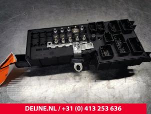 Volvo S80 Fuse box O181105 photo 3