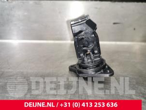 Volvo V40 Airflow meter O9990001784 photo 2