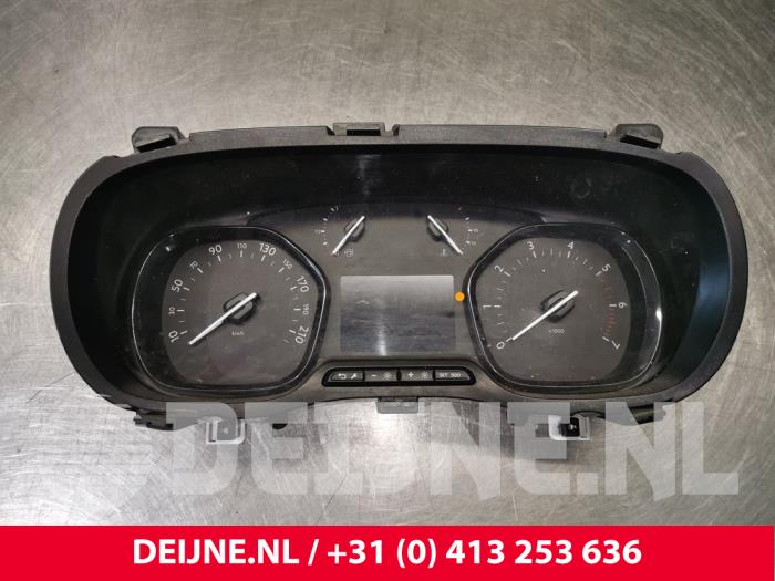 Peugeot Expert Odometer KM O181183