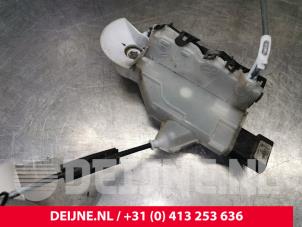 Peugeot Expert Türschlossmechanik 2-türig links O181230 foto 2